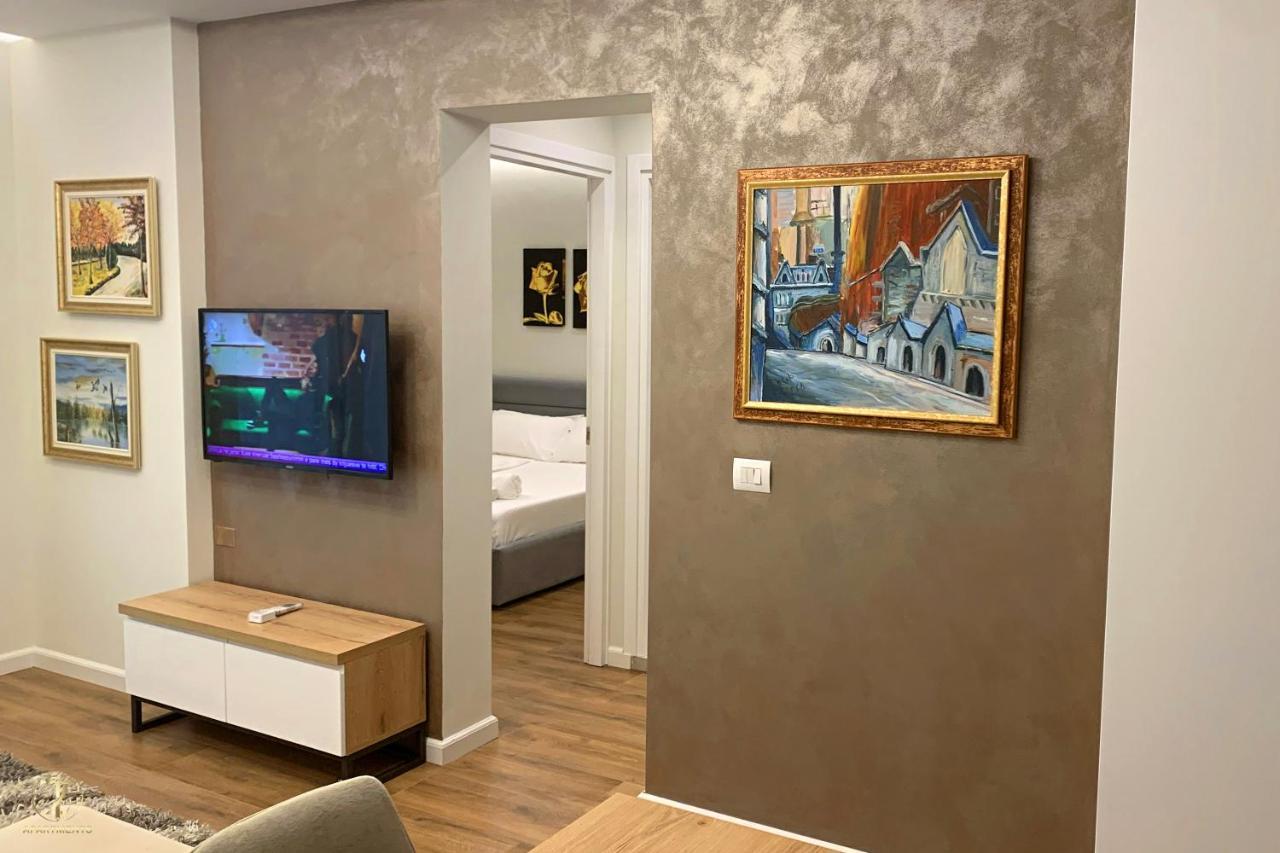 T2 City Apartments Vlorë Eksteriør billede